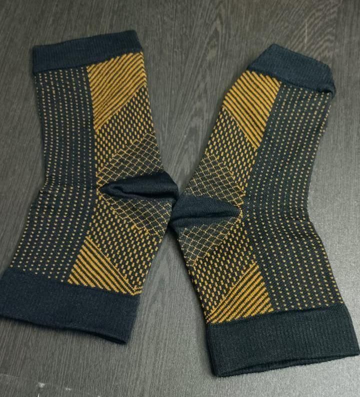 REDYTO Neuropathy Socks – Comfort & Relief for Swollen Feet and Ankles